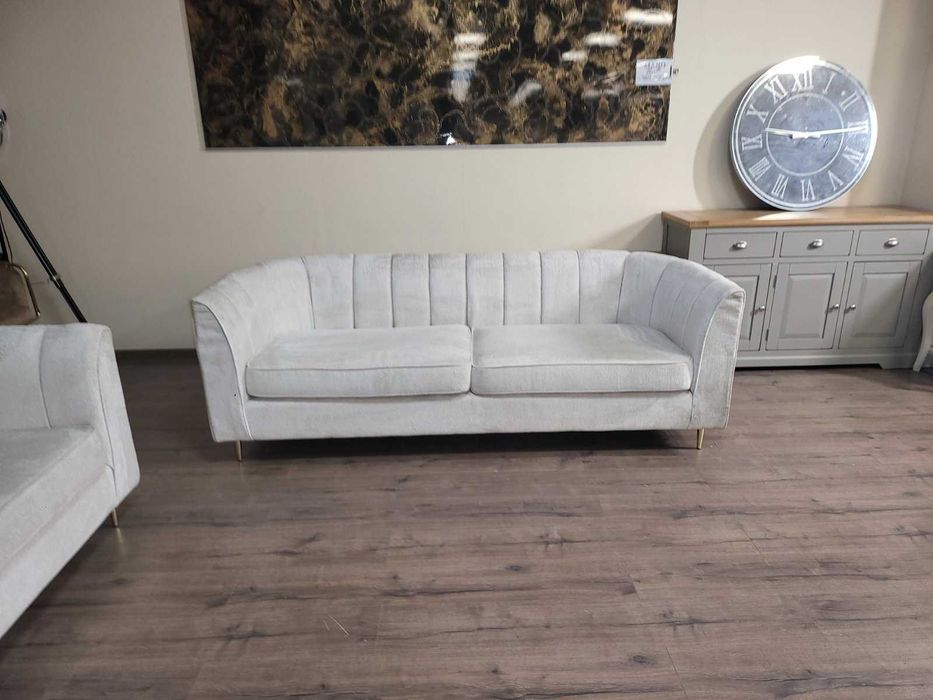 Кремав комплект дивани от плат две тройки