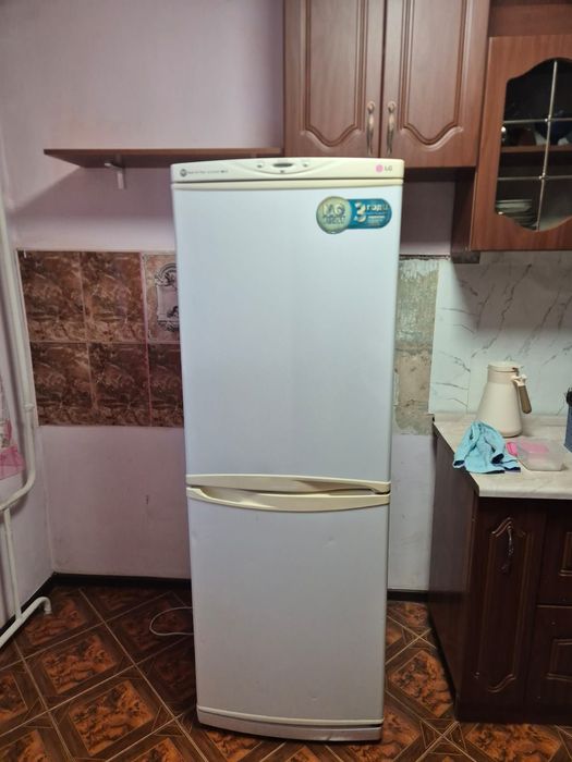 Отдам даром холодильник не рабочий