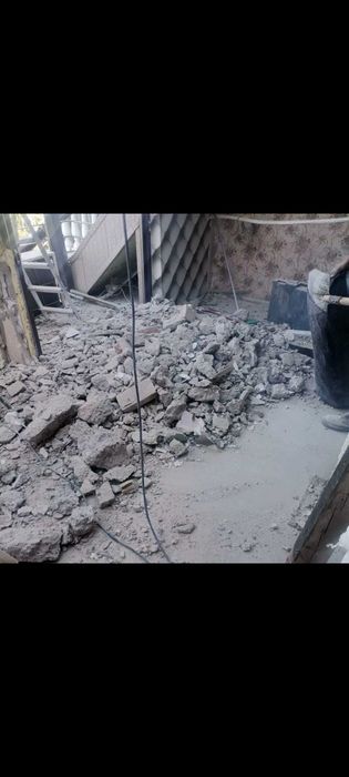 Кърти чисти извозва хамалски услуги