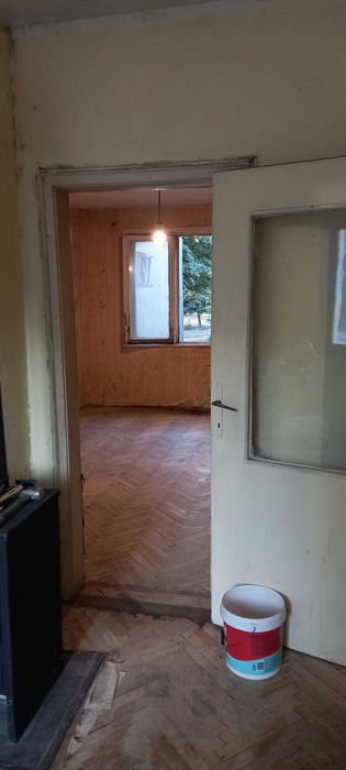 Продавам апартамент кв.Здравец