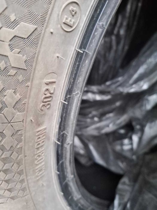 205/55 R17 Continental wintercontact