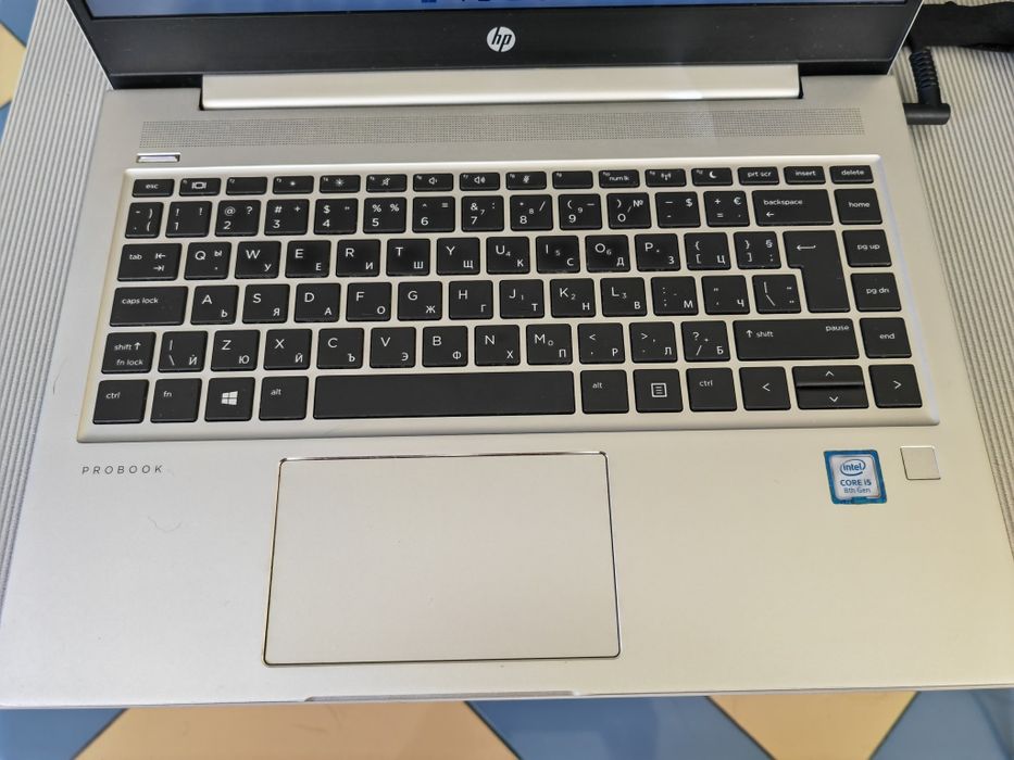 HP ProBook 440 G6, i5-8265U, 16GB DDR4,256 NVMe SSD, 14" IPS Full HD 1920x1080