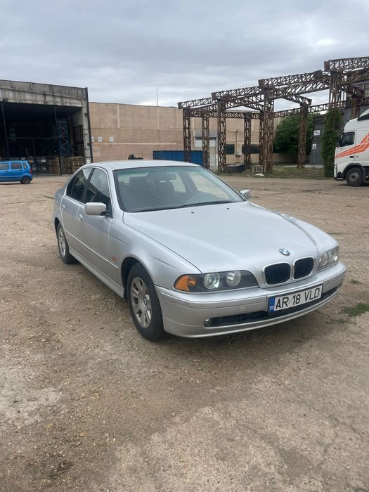 Vând BMW e39 520D