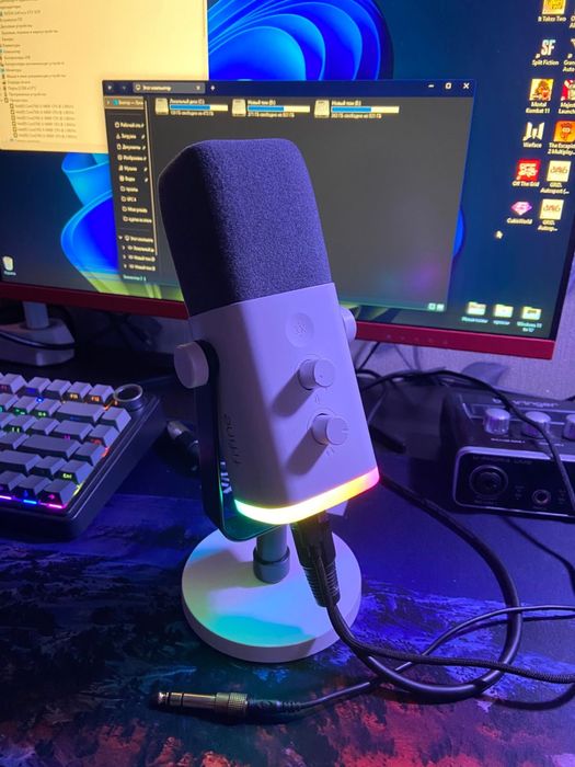 Микрофон + звуковая карта