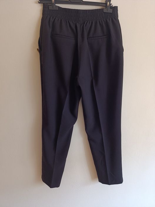 Pantaloni office cu nasturi aurii Zara M