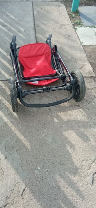 Прогулочная коляска EMILIE лето-зима!