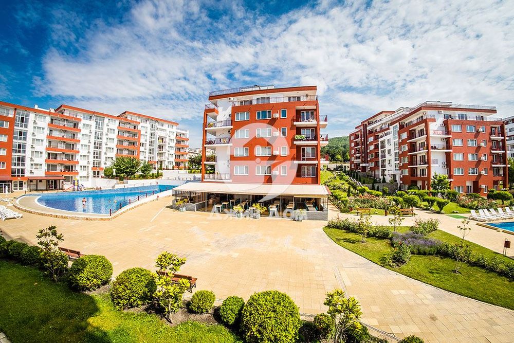 Продава се Двустаен апартамент в Свети Влас - 67 кв.м за 1636 €/кв.м - Снимка #7