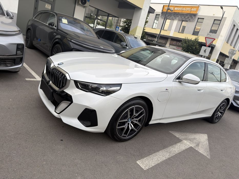 BMW i5 40L M-Sport 2025 yil