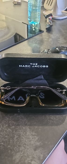 Marc Jacobs очила почти нови