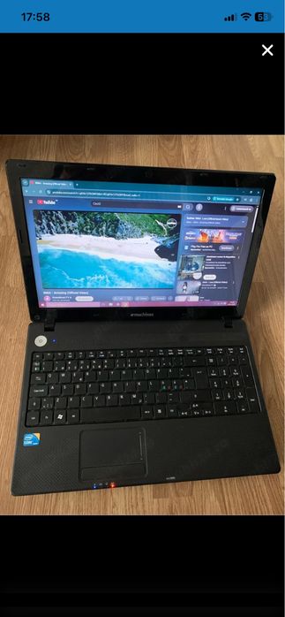 Laptop Emachines intel core i3 Display 15,6 led,4gb ram ddr3,320gb memorie,Windows 10 Pro perfect functional cu incarcator