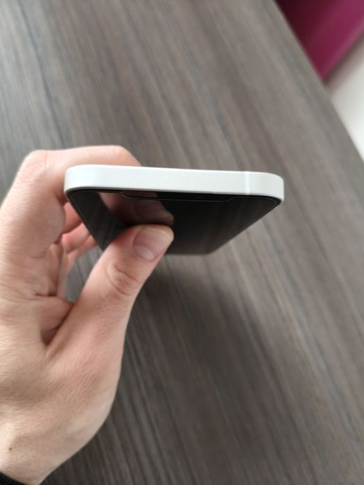 iPhone 12 64GB White Impecabil 91% + Cadou