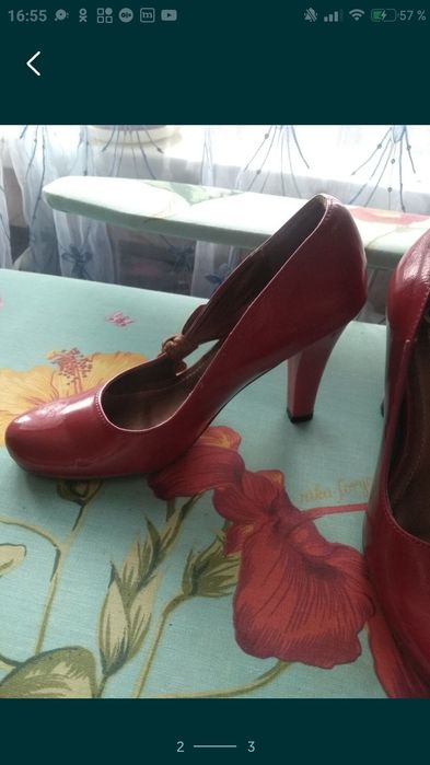 Обувь женская ..