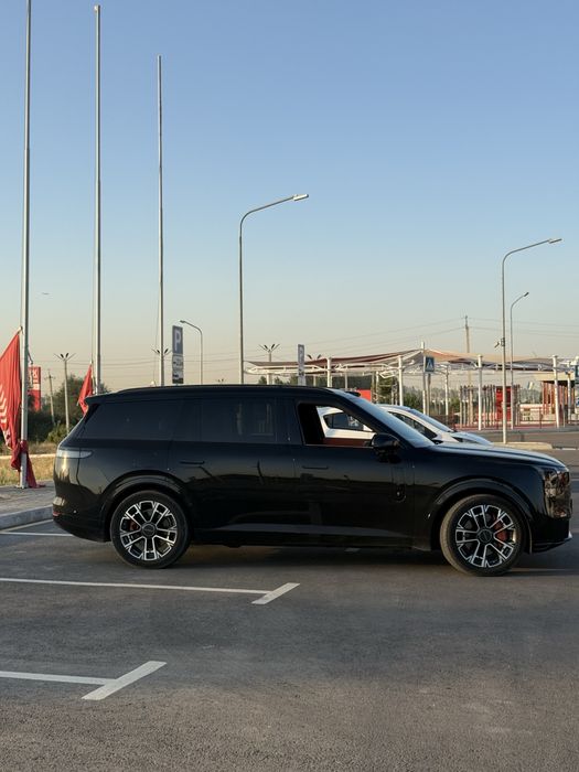 Lynk&Co 900 2L Full