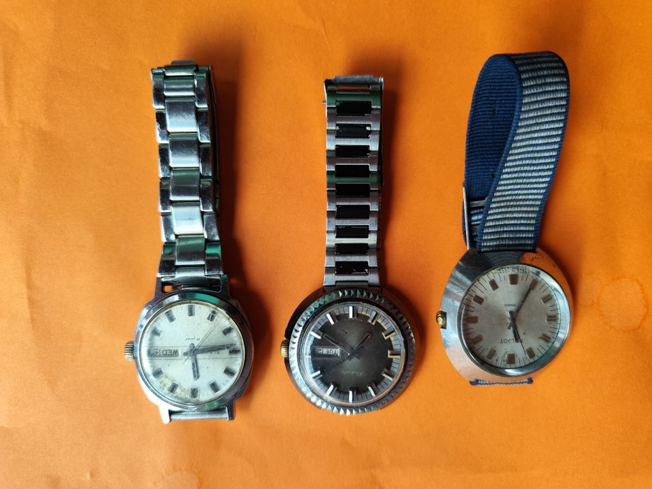 Руски и Швейцарскичасовници часовници  ...