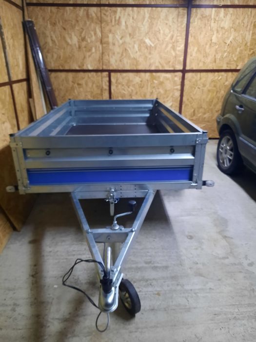Remorca auto 750 kg,inmatriculata
