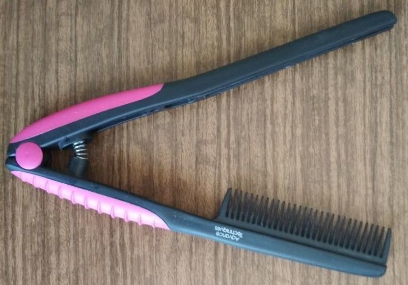 Продаю расчёску-выпрямитель для волос