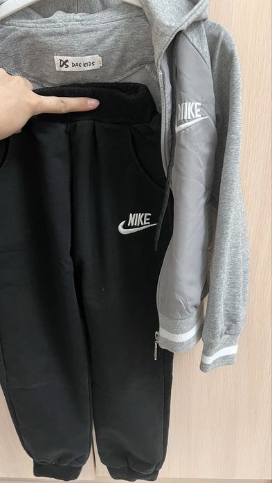 Спортивный костюм