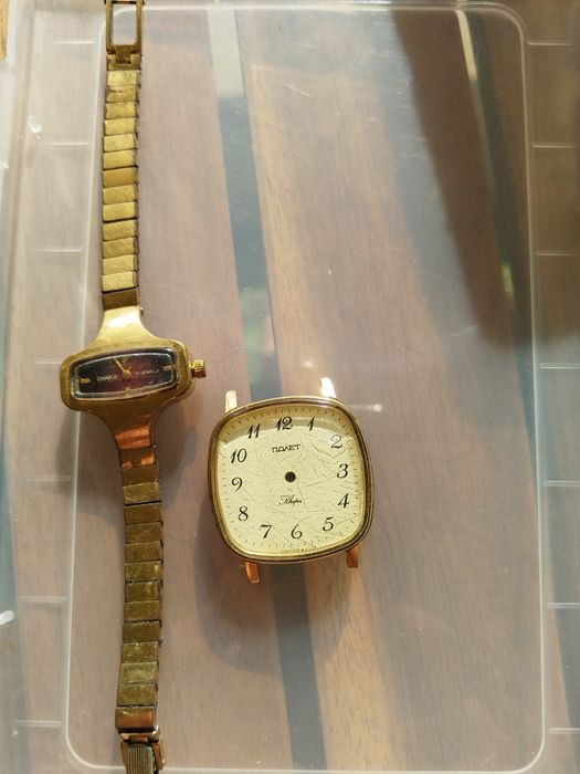 Ceas rusesc, lot ceasuri