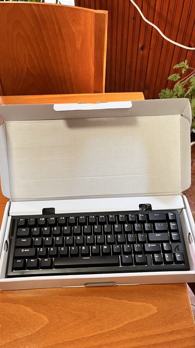 Магнитна клавиатура Shark X68