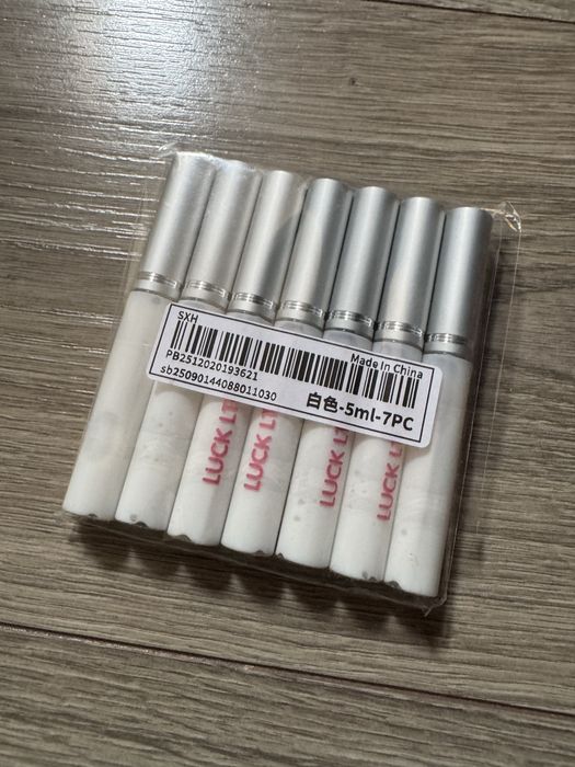 Kit gene false smocuri
