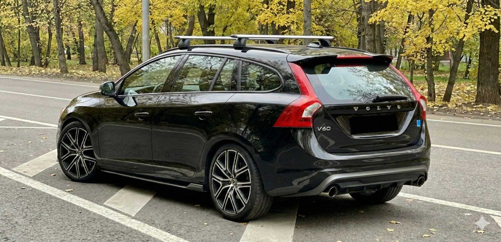 Volvo V60 Багажник за покрив (напречни греди, релси, рейлинг)