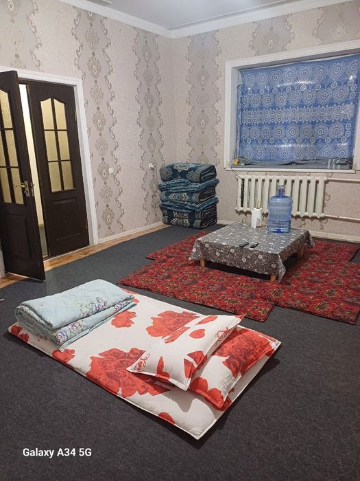 Uy kottej   Buxoro i Qorovulbozor shahri.