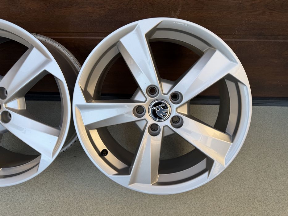 Jante 17 5x112 Originale Skoda Superb Octavia Kodiaq Karoq  VW Tiguan