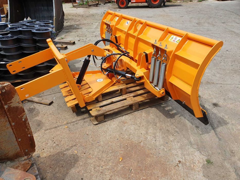 lama zapada tractor