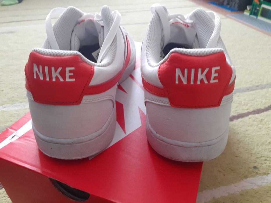 Nike Court Vision Low White and Orange 44.5, Air Max Intrlk Lite 33