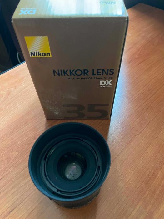 Obiectiv Nikon dx