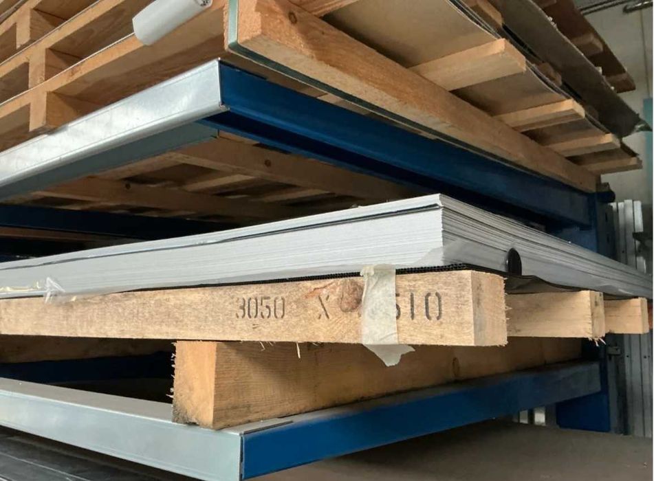 Tablă inox si aluminiu