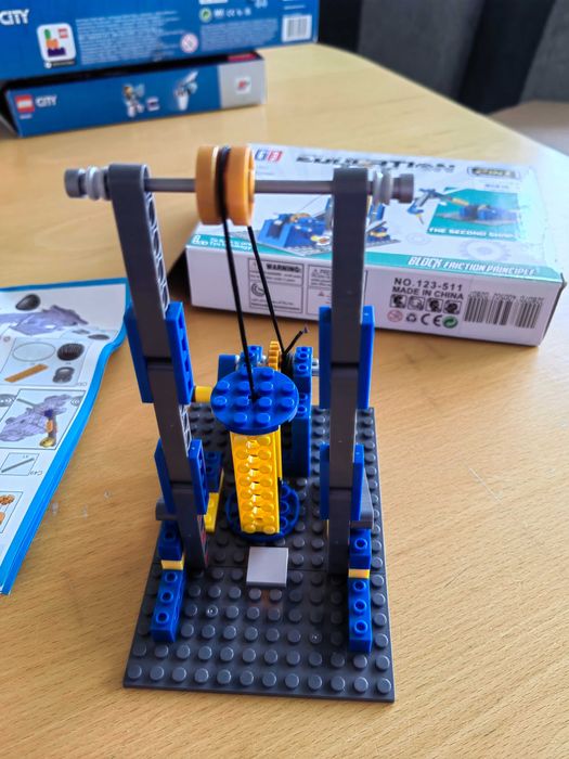 конструктор тип лего, цената е за брой