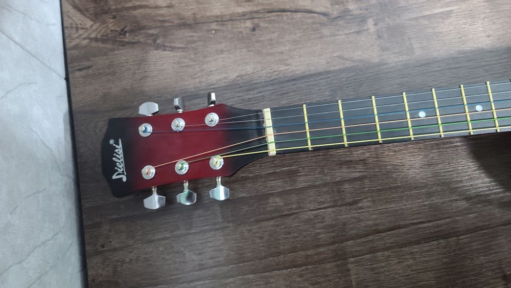 Akustik gitara masla