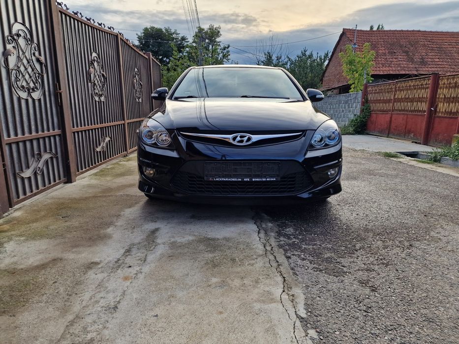 HYUNDAI i30 2012 — imagine 1