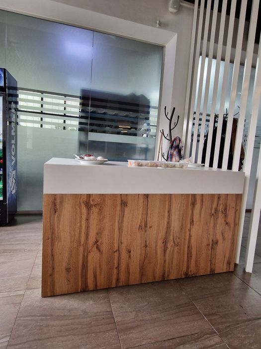 Ресепшн, стол для компа