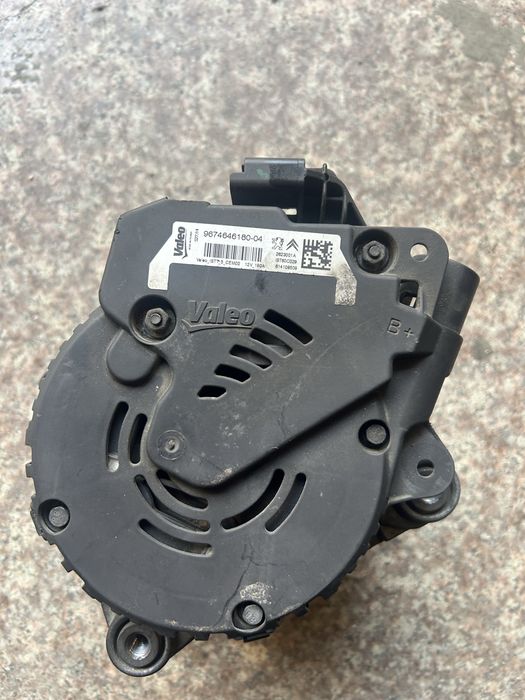 Alternator peugeot 3008