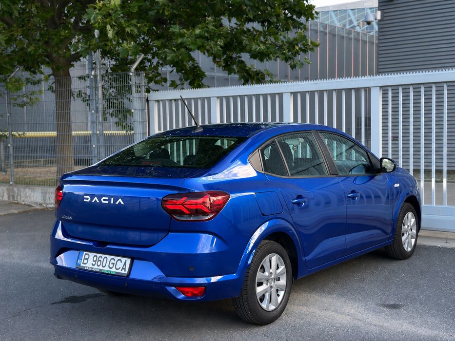 Dacia Logan 2024 Model Facelift Comfort+ KM 85.000 Reali Motor 1.0 Benzina 90 CP Cutie Automata , TVA deductibil !