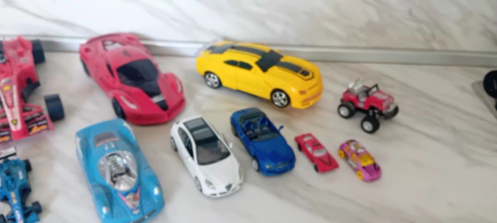 Ло от 50 бр.  детски играчки.