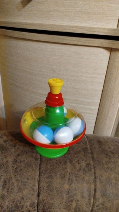 Продам музыкальные развивающие игрушки