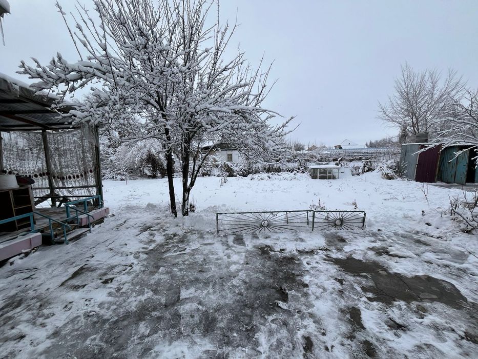 Продам дом с большим участком