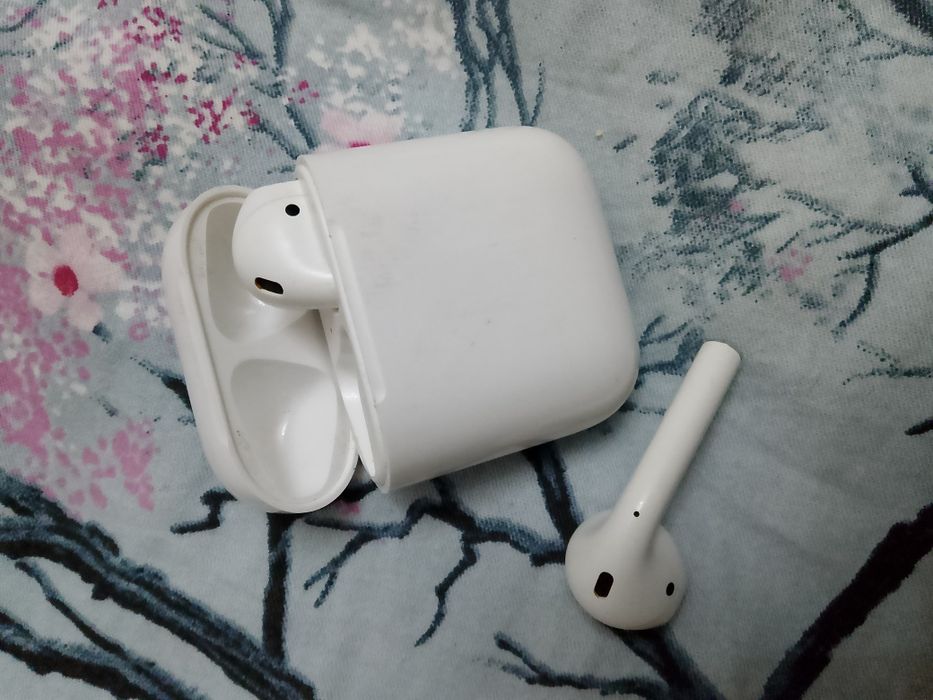 Айфон айирподс йенги падаркага беришган