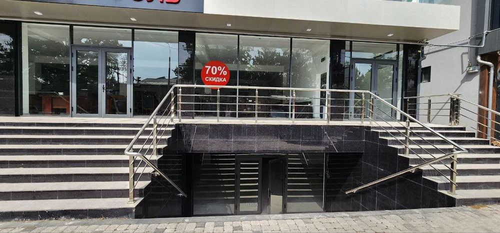 Продается 4 Этажный Здания 1700м2  Алмазар 1 Линия Ор.Жомий Базар