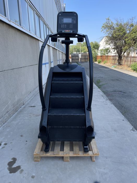 Stairmaster Gauntlet 8