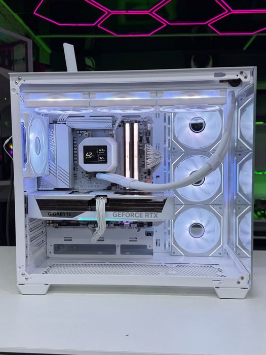 Супер Игровой ПК Компьютер Ryzen 7800x3d/Ram32/nvme1tb/rtx5070