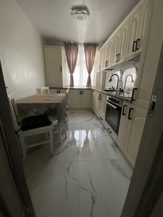 Apartament Piatra Neamț 2 camere (Precista)