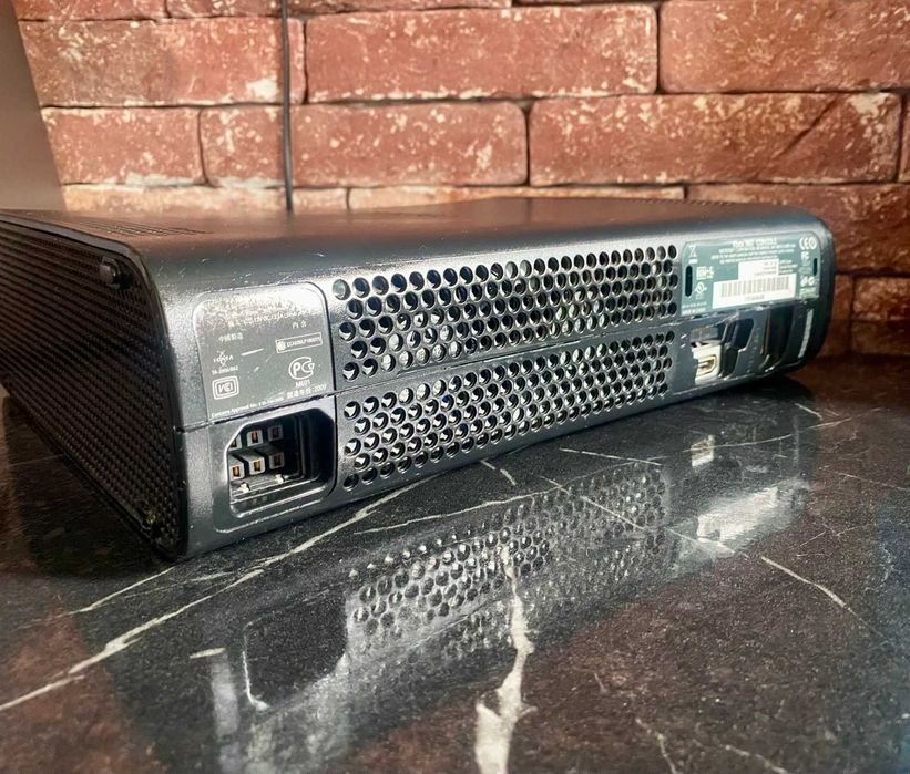 Xbox 360 Fat Jasper шитая