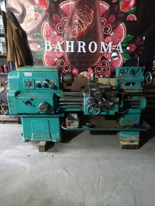 Токарный станок 1К62