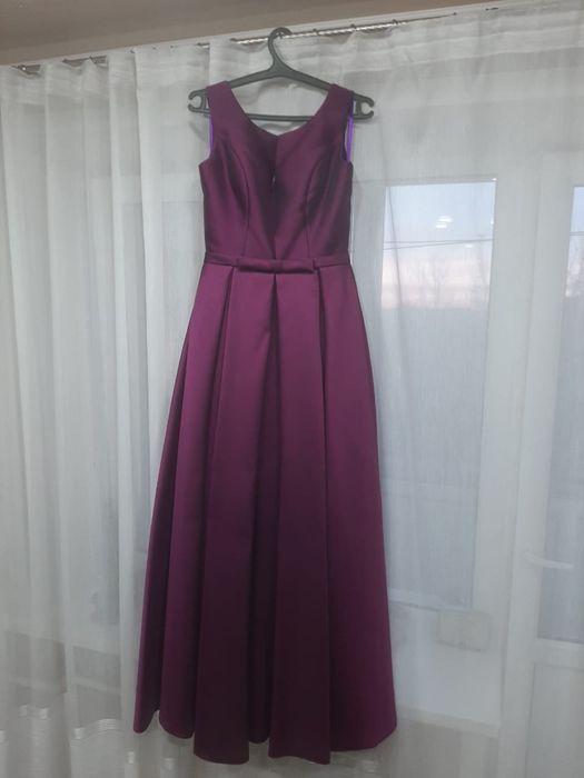 Вечерное платье