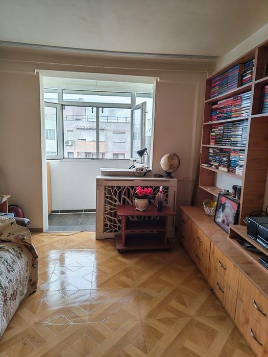 Apartament de vânzare