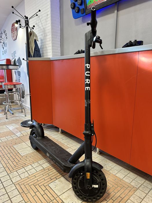 PURE Air Pro Ел. Тротинетка / Скутер